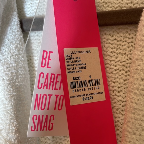 NWT’s Lilly Pulitzer Beckley Cardigan Small Resort White Style # 004859 - Picture 2 of 4